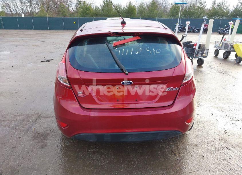 Photo 15 of 2016 Ford Fiesta SE (VIN 3FADP4EJ0GM114812)
