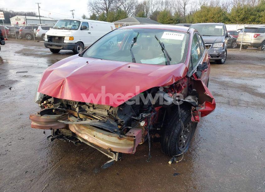 Photo 2 of 2016 Ford Fiesta SE (VIN 3FADP4EJ0GM114812)