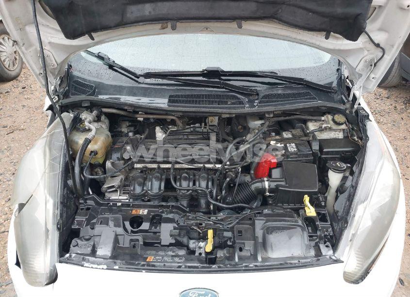 Photo 10 of 2016 Ford Fiesta SE (VIN 3FADP4EJ0GM165730)