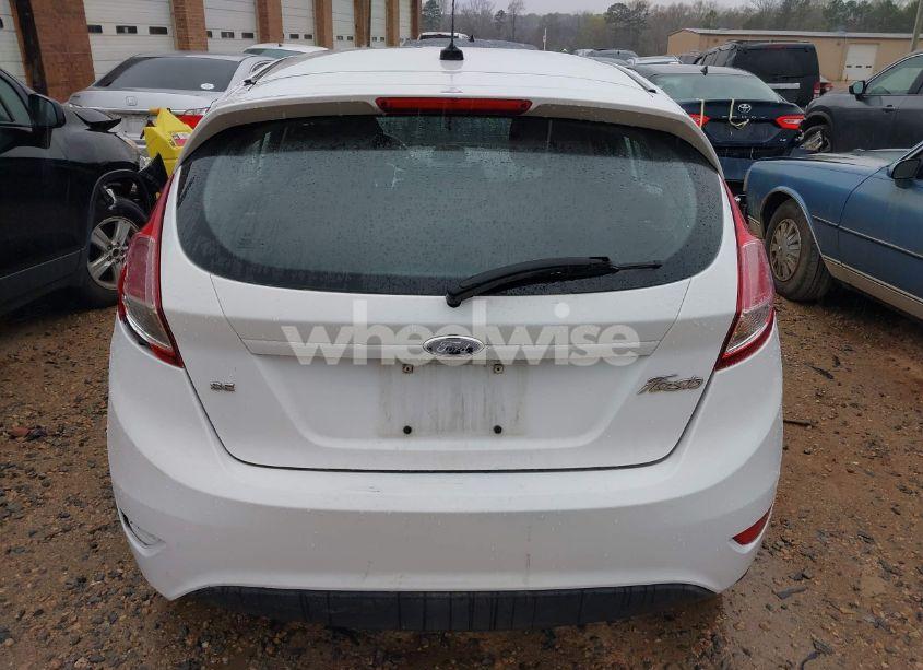 Photo 16 of 2016 Ford Fiesta SE (VIN 3FADP4EJ0GM165730)