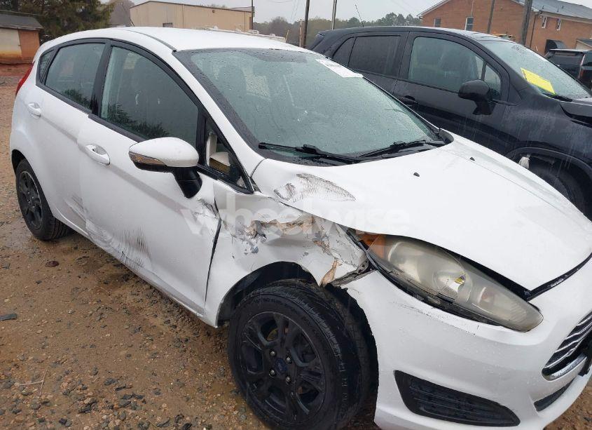 Photo 6 of 2016 Ford Fiesta SE (VIN 3FADP4EJ0GM165730)