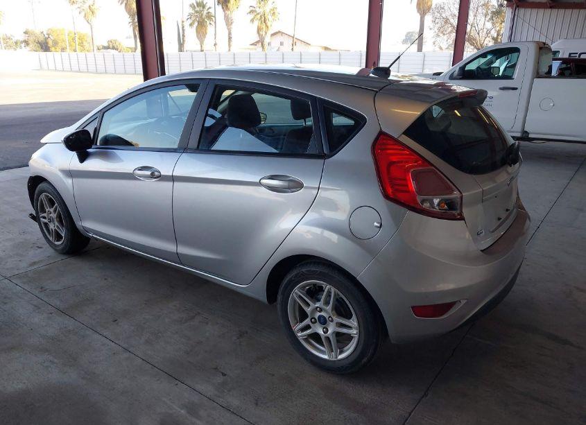 Photo 3 of 2017 Ford Fiesta SE (VIN 3FADP4EJ0HM115895)