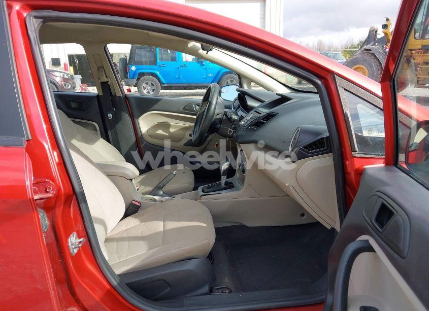 Photo 5 of 2018 Ford Fiesta SE (VIN 3FADP4EJ0JM140432)