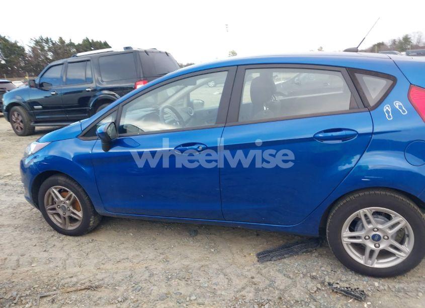 Photo 14 of 2019 Ford Fiesta SE (VIN 3FADP4EJ0KM140724)
