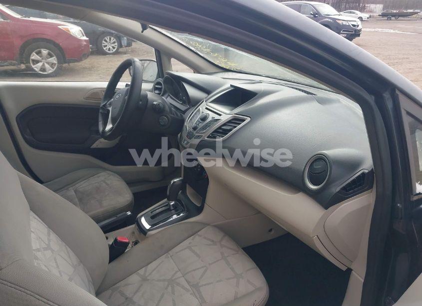 Photo 5 of 2011 Ford Fiesta SE (VIN 3FADP4EJ1BM102094)