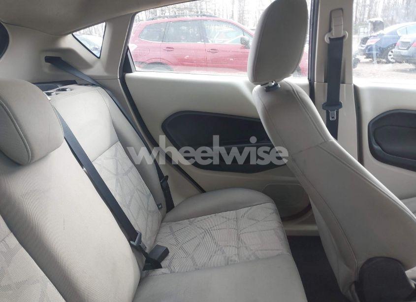 Photo 8 of 2011 Ford Fiesta SE (VIN 3FADP4EJ1BM102094)