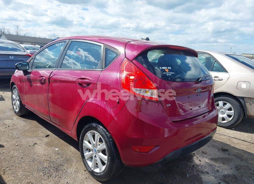 Photo 3 of 2011 Ford Fiesta SE (VIN 3FADP4EJ1BM108364)