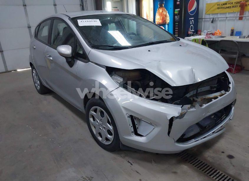 2012 Ford Fiesta SE (VIN 3FADP4EJ1CM129054) main photo