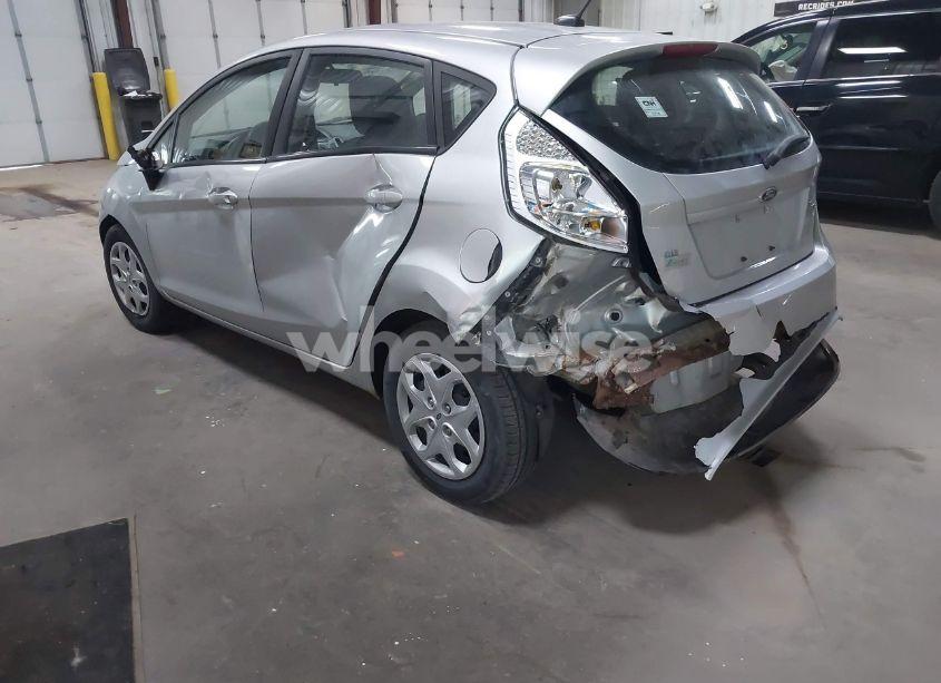 Photo 3 of 2012 Ford Fiesta SE (VIN 3FADP4EJ1CM129054)