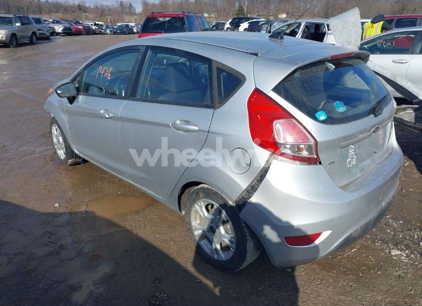 Photo 3 of 2014 Ford Fiesta SE (VIN 3FADP4EJ1EM140025)