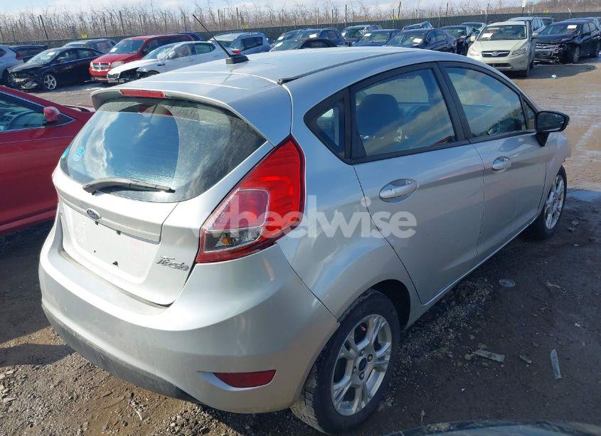 Photo 4 of 2014 Ford Fiesta SE (VIN 3FADP4EJ1EM140025)