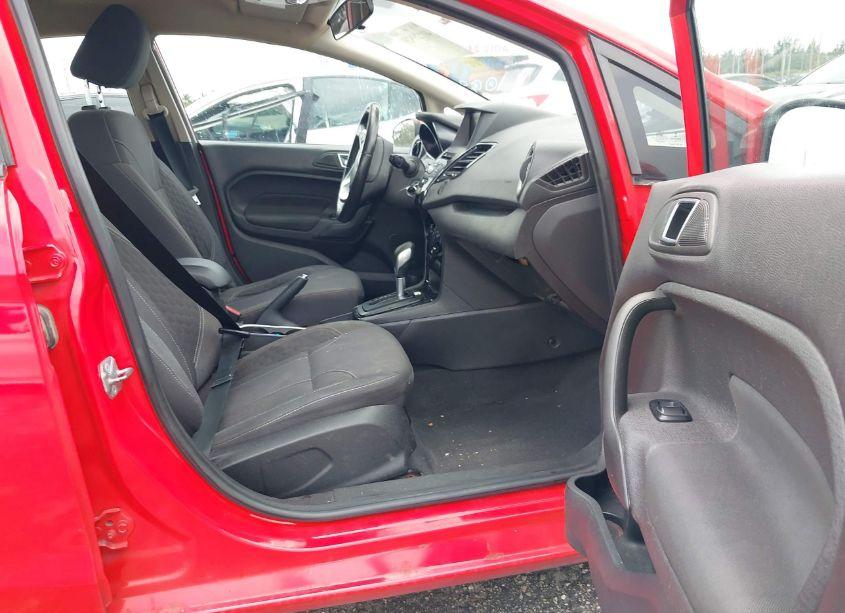 Photo 5 of 2014 Ford Fiesta SE (VIN 3FADP4EJ1EM200269)