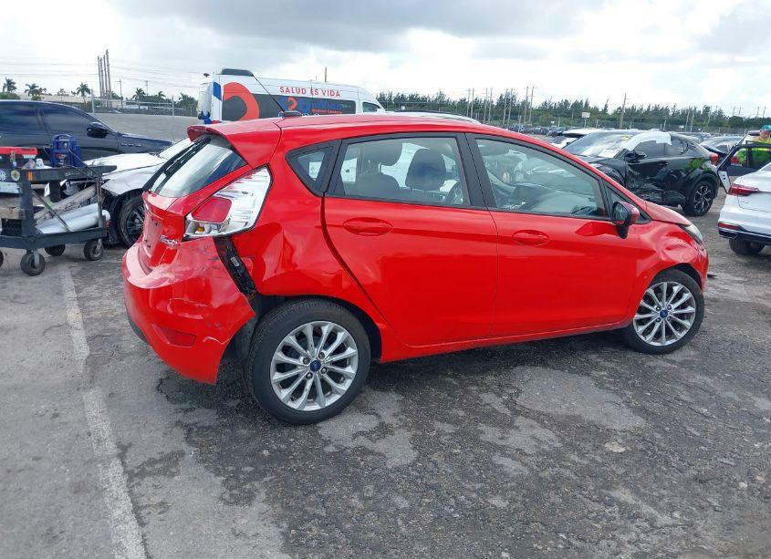 Photo 6 of 2014 Ford Fiesta SE (VIN 3FADP4EJ1EM200269)