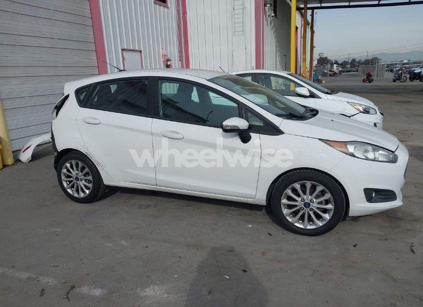 Photo 14 of 2014 Ford Fiesta SE (VIN 3FADP4EJ1EM201096)