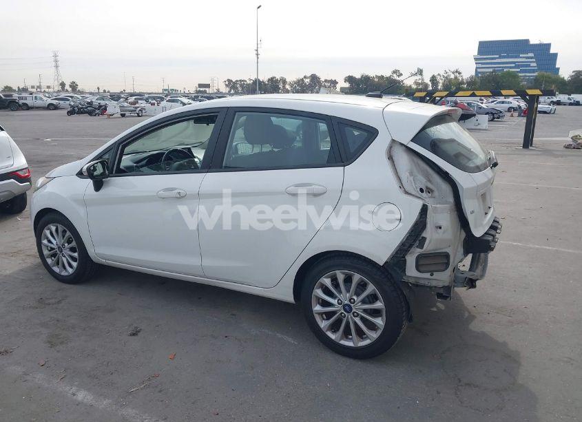 Photo 15 of 2014 Ford Fiesta SE (VIN 3FADP4EJ1EM201096)
