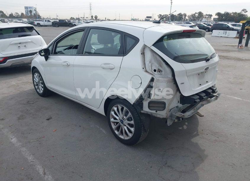 Photo 3 of 2014 Ford Fiesta SE (VIN 3FADP4EJ1EM201096)