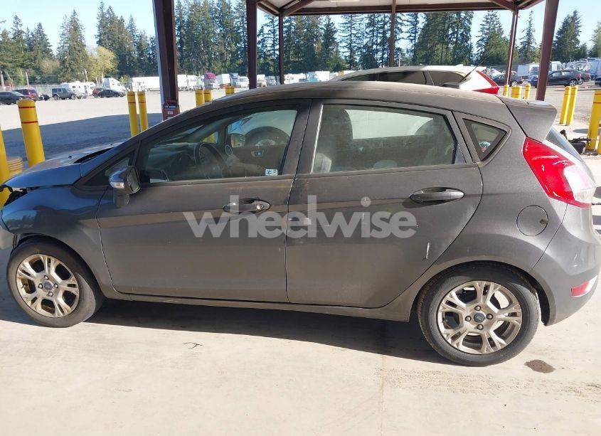 Photo 14 of 2016 Ford Fiesta SE (VIN 3FADP4EJ1GM108307)