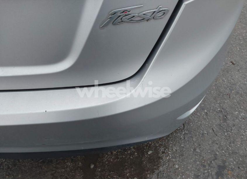 Photo 6 of 2016 Ford Fiesta SE (VIN 3FADP4EJ1GM136625)