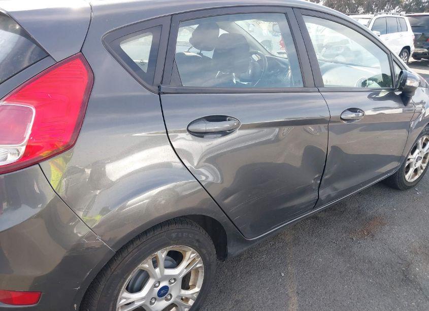 Photo 6 of 2016 Ford Fiesta SE (VIN 3FADP4EJ1GM158267)