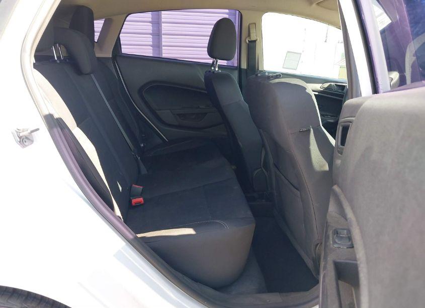 Photo 8 of 2018 Ford Fiesta SE (VIN 3FADP4EJ1JM132694)