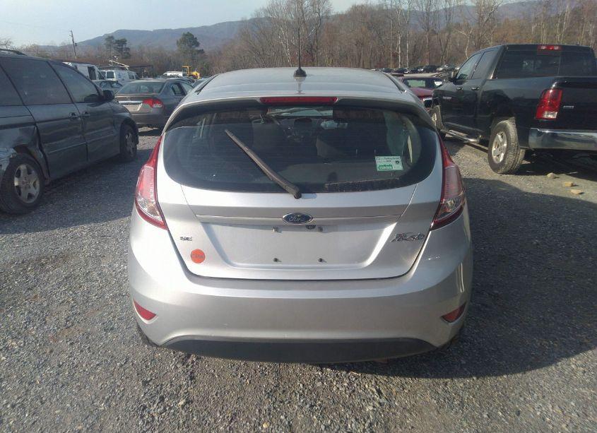 Photo 15 of 2019 Ford Fiesta SE (VIN 3FADP4EJ1KM144653)