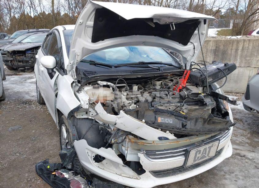 Photo 6 of 2019 Ford Fiesta SE (VIN 3FADP4EJ1KM162313)