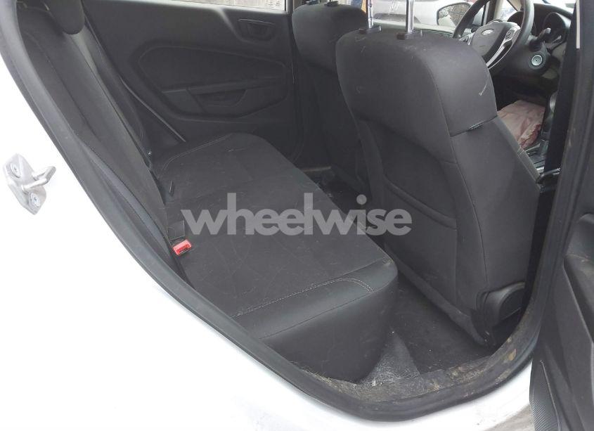 Photo 8 of 2019 Ford Fiesta SE (VIN 3FADP4EJ1KM162313)