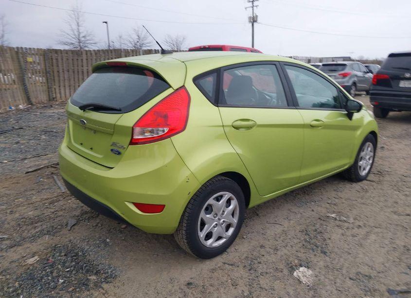 Photo 4 of 2011 Ford Fiesta SE (VIN 3FADP4EJ2BM142149)