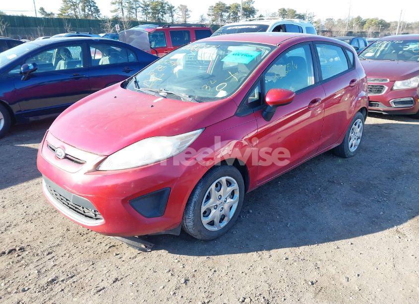 Photo 2 of 2011 Ford Fiesta SE (VIN 3FADP4EJ2BM166600)