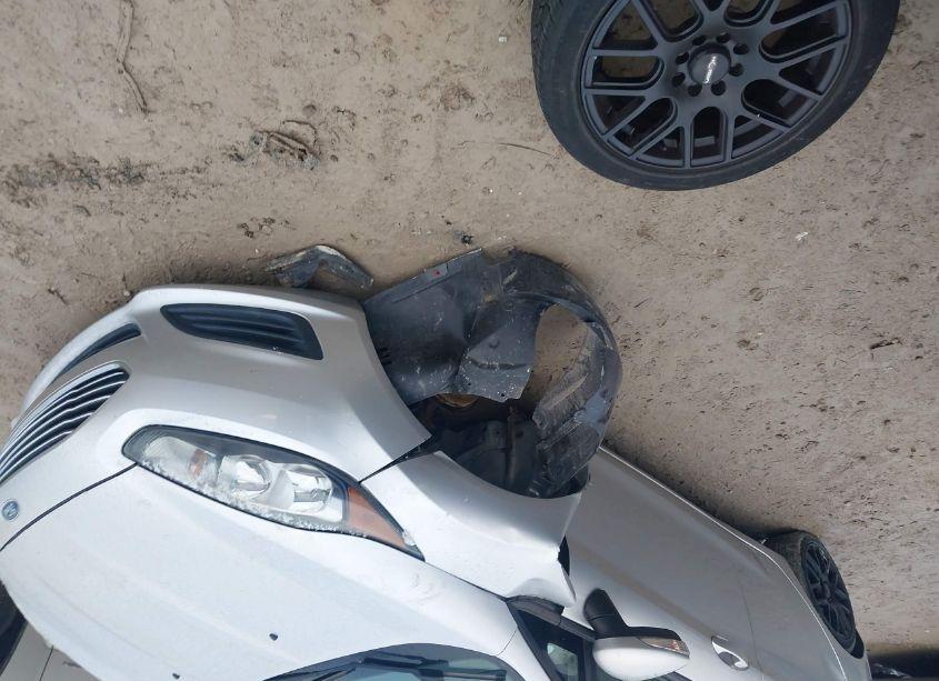 Photo 6 of 2014 Ford Fiesta SE (VIN 3FADP4EJ2EM103081)