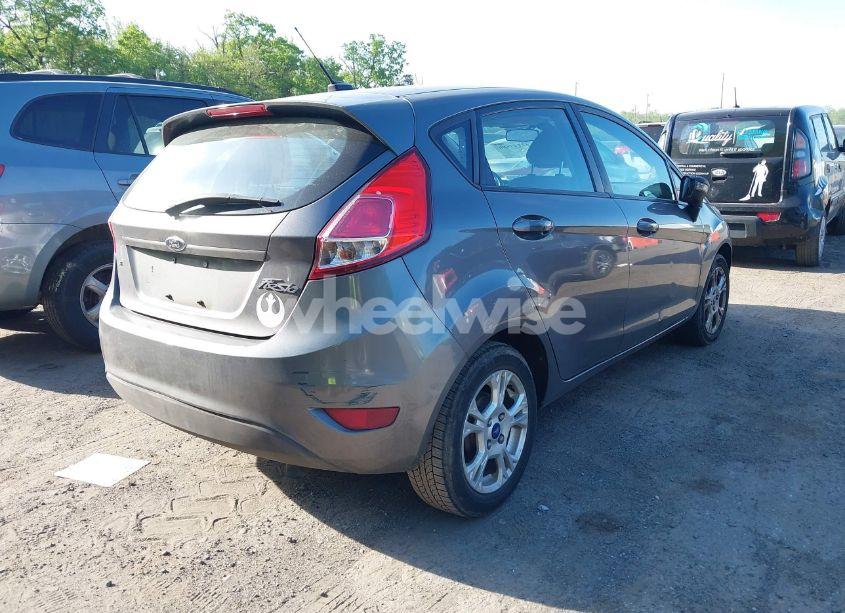 Photo 4 of 2014 Ford Fiesta SE (VIN 3FADP4EJ2EM120513)