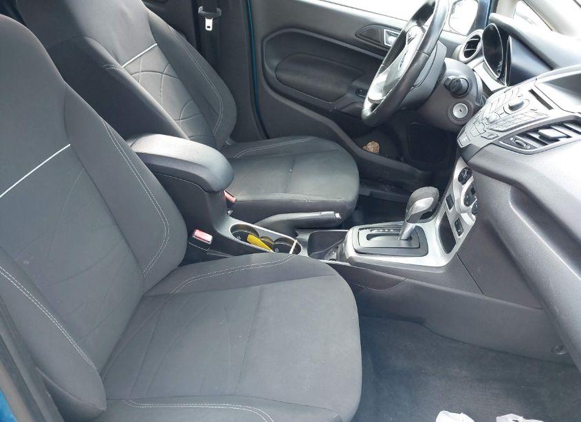 Photo 5 of 2014 Ford Fiesta SE (VIN 3FADP4EJ2EM232857)