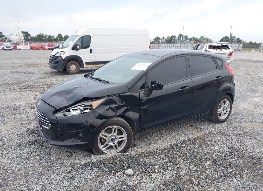 Photo 2 of 2017 Ford Fiesta SE (VIN 3FADP4EJ2HM116837)