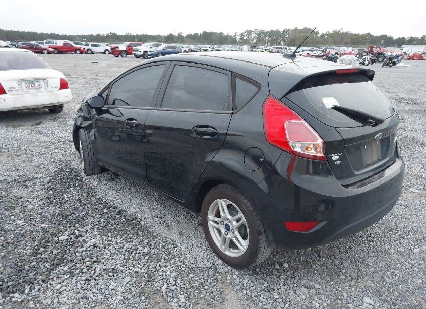 Photo 3 of 2017 Ford Fiesta SE (VIN 3FADP4EJ2HM116837)