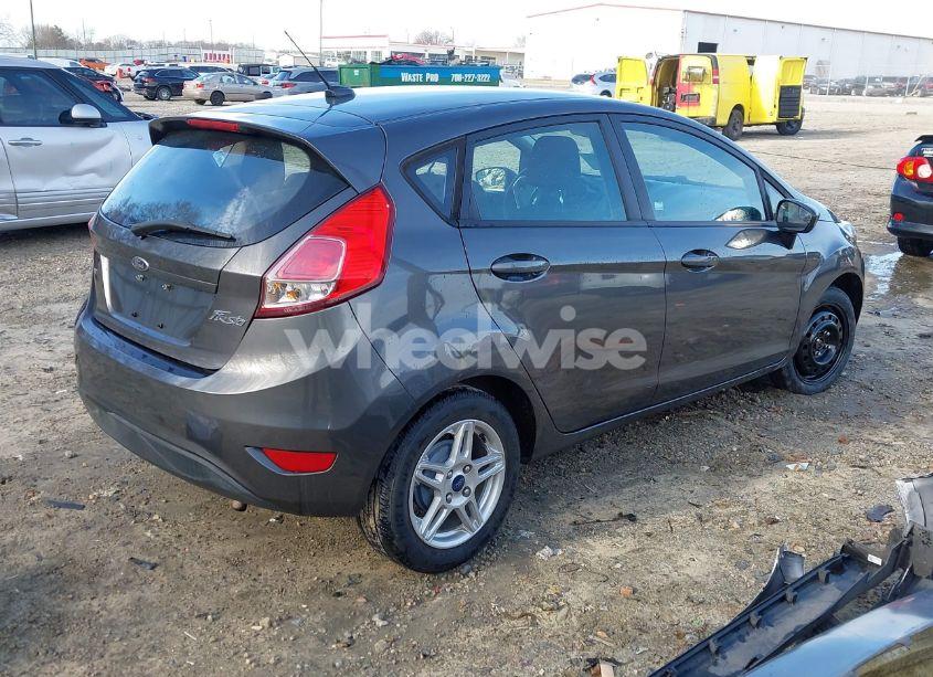 Photo 4 of 2017 Ford Fiesta SE (VIN 3FADP4EJ2HM128325)