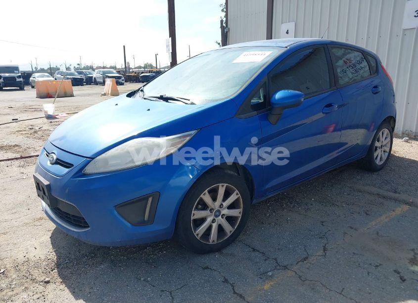 Photo 2 of 2011 Ford Fiesta SE (VIN 3FADP4EJ3BM154388)