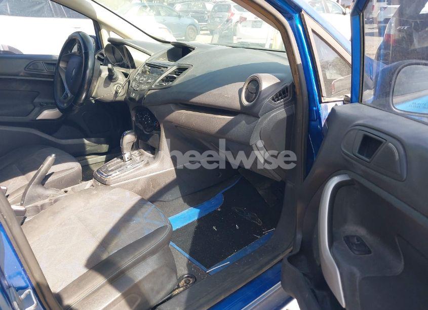 Photo 5 of 2011 Ford Fiesta SE (VIN 3FADP4EJ3BM154388)