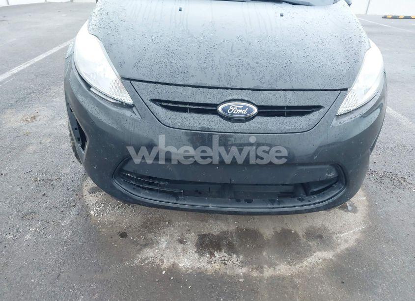 Photo 6 of 2013 Ford Fiesta SE (VIN 3FADP4EJ3DM164955)