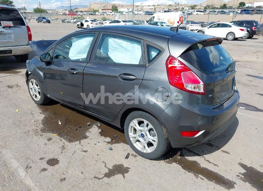 Photo 3 of 2015 Ford Fiesta SE (VIN 3FADP4EJ3FM190412)