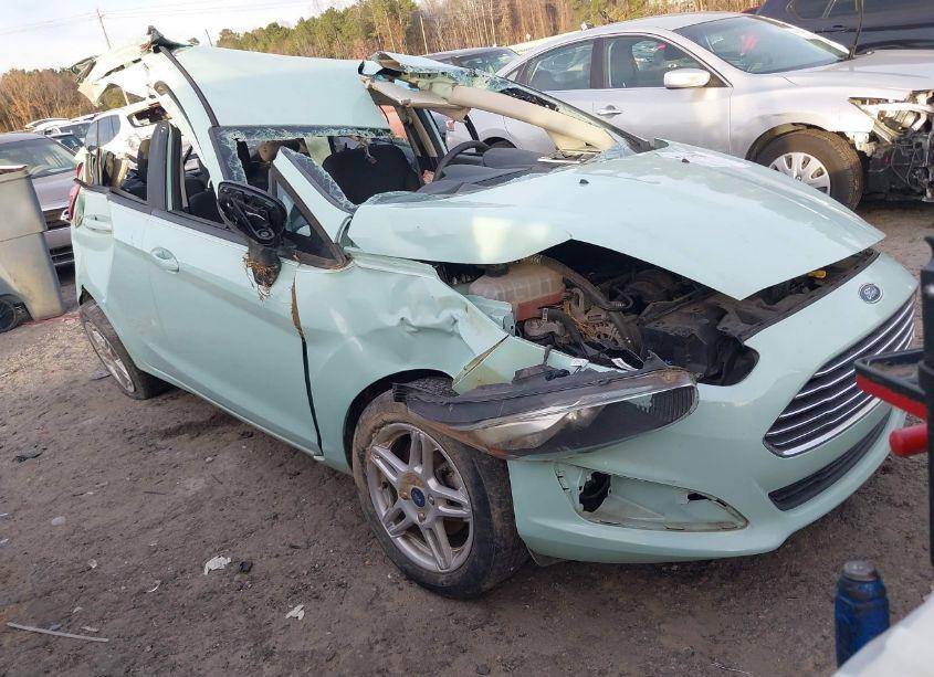 2017 Ford Fiesta SE (VIN 3FADP4EJ3HM126213) main photo