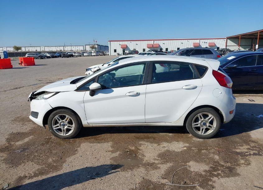 Photo 14 of 2017 Ford Fiesta SE (VIN 3FADP4EJ3HM150317)