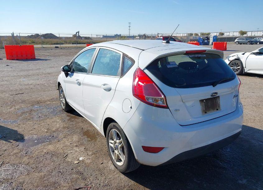 Photo 3 of 2017 Ford Fiesta SE (VIN 3FADP4EJ3HM150317)