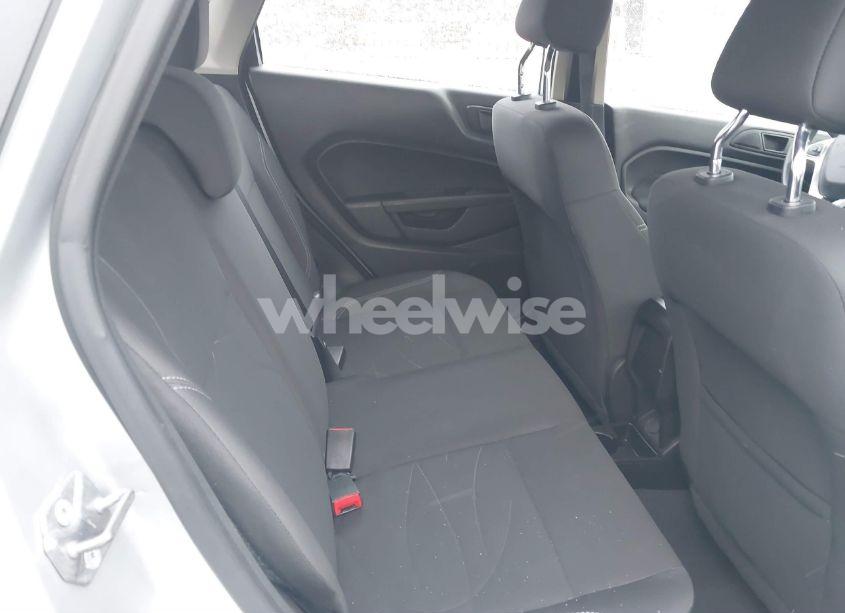 Photo 8 of 2019 Ford Fiesta SE (VIN 3FADP4EJ3KM145366)