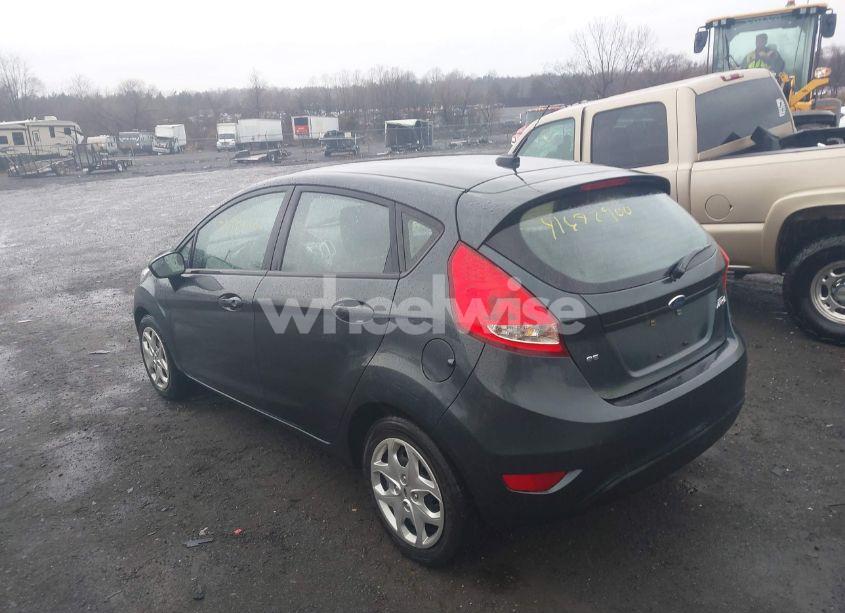 Photo 3 of 2011 Ford Fiesta SE (VIN 3FADP4EJ4BM239868)