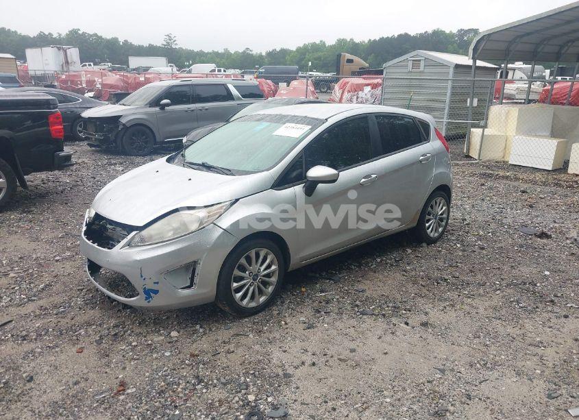 Photo 2 of 2012 Ford Fiesta SE (VIN 3FADP4EJ4CM126262)