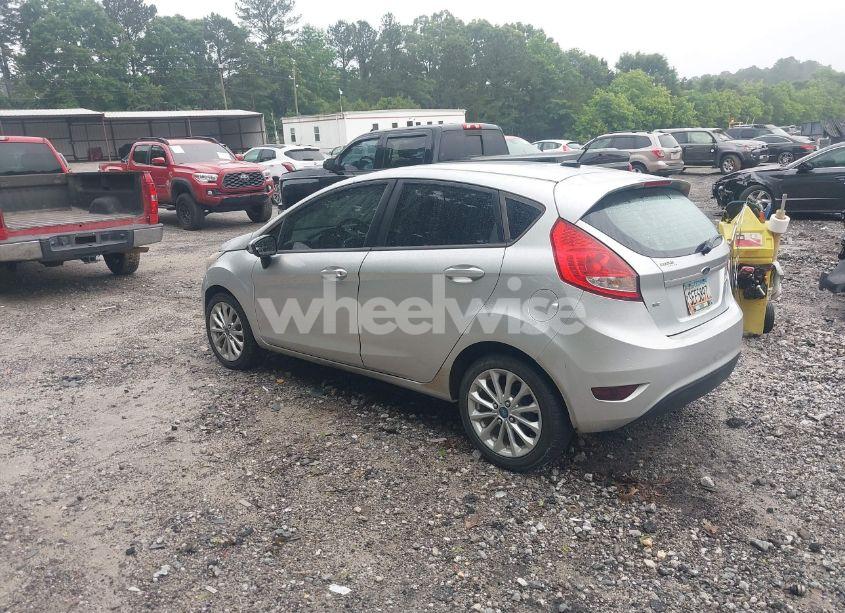 Photo 3 of 2012 Ford Fiesta SE (VIN 3FADP4EJ4CM126262)