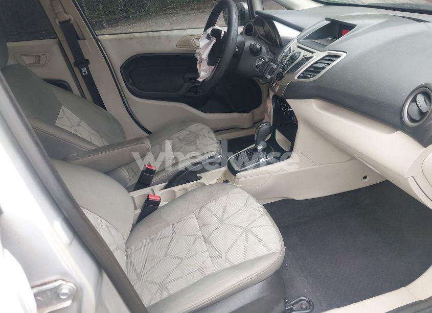 Photo 5 of 2012 Ford Fiesta SE (VIN 3FADP4EJ4CM126262)