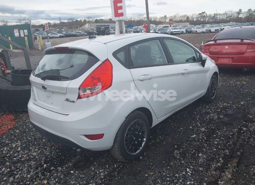 Photo 4 of 2012 Ford Fiesta SE (VIN 3FADP4EJ4CM160279)