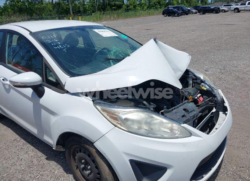 Photo 12 of 2013 Ford Fiesta SE (VIN 3FADP4EJ4DM174815)