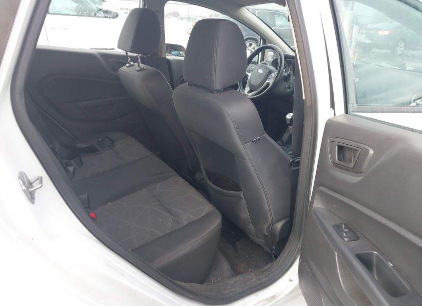 Photo 8 of 2013 Ford Fiesta SE (VIN 3FADP4EJ4DM176371)